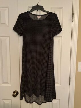 Lularoe Beautiful Houndstooth Hi-low Carly Swing Dress
